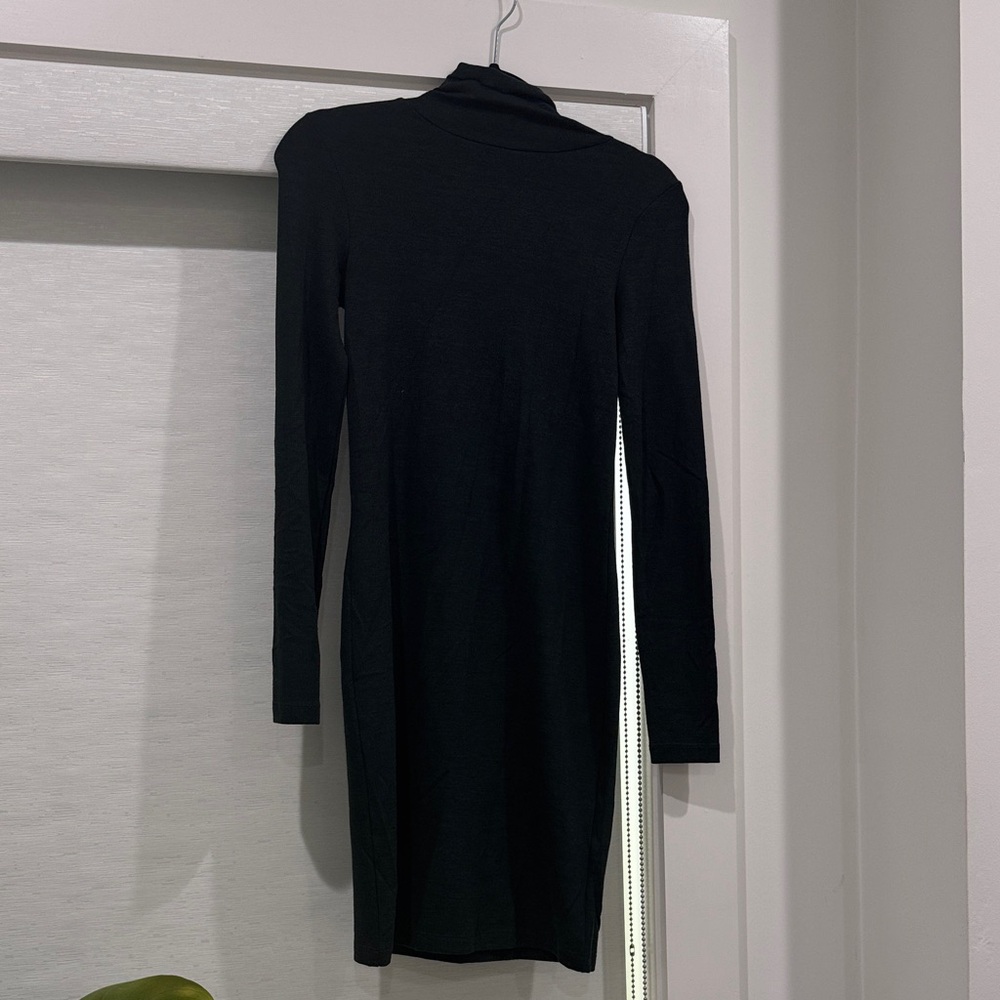 Chic Dark Green Long Sleeve Dress